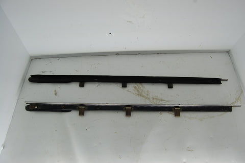 1963 2-door Pontiac Catalina Rear Windows Molding and Seal