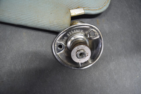 GM CHEVROLET BUICK 1965 - 1972 SUN VISOR BRACKET MOUNT BASE 65 66 67 68 69 70 71