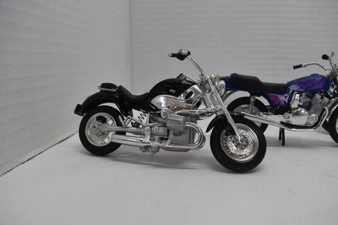 1/18TH SCALE BIKE-NI MOTORCYCLE MODELS MAISTO HONDA BMW R1200 SHADOW VALKYRIE
