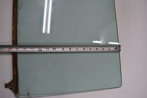 1958 Cadillac Series 75 Limo Fleetwood Front Left Driver Door Glass 58