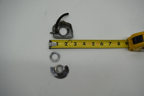 1958 CADILLAC LIMO SERIES 75 DRIVER LH FRONT WIPER ARM MOUNTING TRIM 58