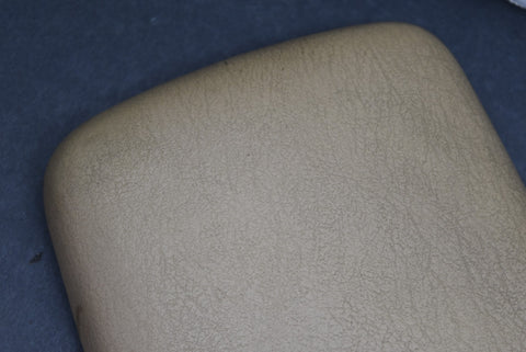 1997 2001 Jeep Cherokee Center Console Arm Rest Lid Hinge Tan 97 98 99 01 00