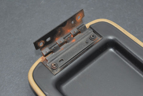 1997 2001 Jeep Cherokee Center Console Arm Rest Lid Hinge Tan 97 98 99 01 00