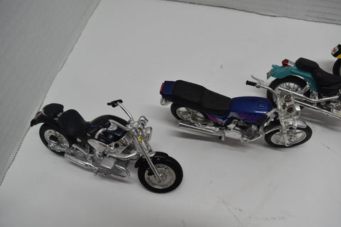 1/18TH SCALE BIKE-NI MOTORCYCLE MODELS MAISTO HONDA BMW R1200 SHADOW VALKYRIE