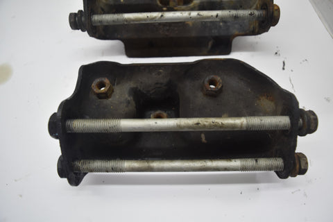 1999 2006 Chevrolet Silverado GMC Sierra LS 4.8 53 Motor Mount Bracket 01 02 03