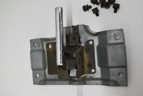 1981 1991 Chevy Suburban Blazer Jimmy Interior Door Handles Pair LH RH Rear 81