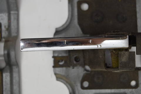 1981 1991 Chevy Suburban Blazer Jimmy Interior Door Handles Pair LH RH Rear 81