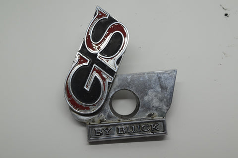 1969 Buick GS Gran Sport Skylark Trunk Lock Flipper Assembly Cover Badge Trim 69
