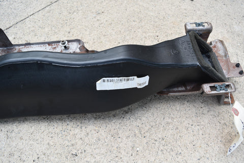 2007 CHEVROLET TRAILBLAZER CENTER CONSOLE MOUNT BRACKET AC DUCT 2004 2005 2007