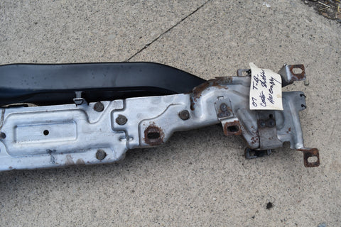 2007 CHEVROLET TRAILBLAZER CENTER CONSOLE MOUNT BRACKET AC DUCT 2004 2005 2007