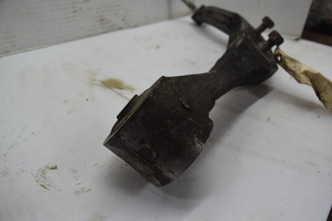 1999 2006 Chevrolet Silverado Front Diff Carrier Mount Bracket 99 00 01 02 03