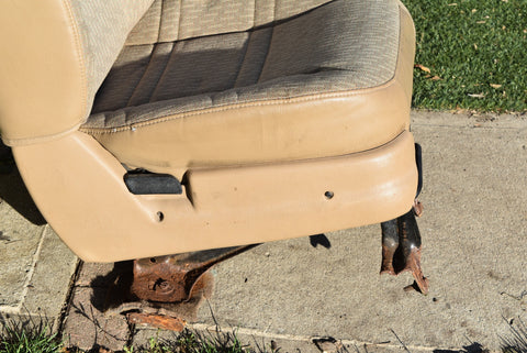 2000 2001 Jeep Cherokee Right Passenger Front Bucket Cloth Seat Tan Camel 00 01