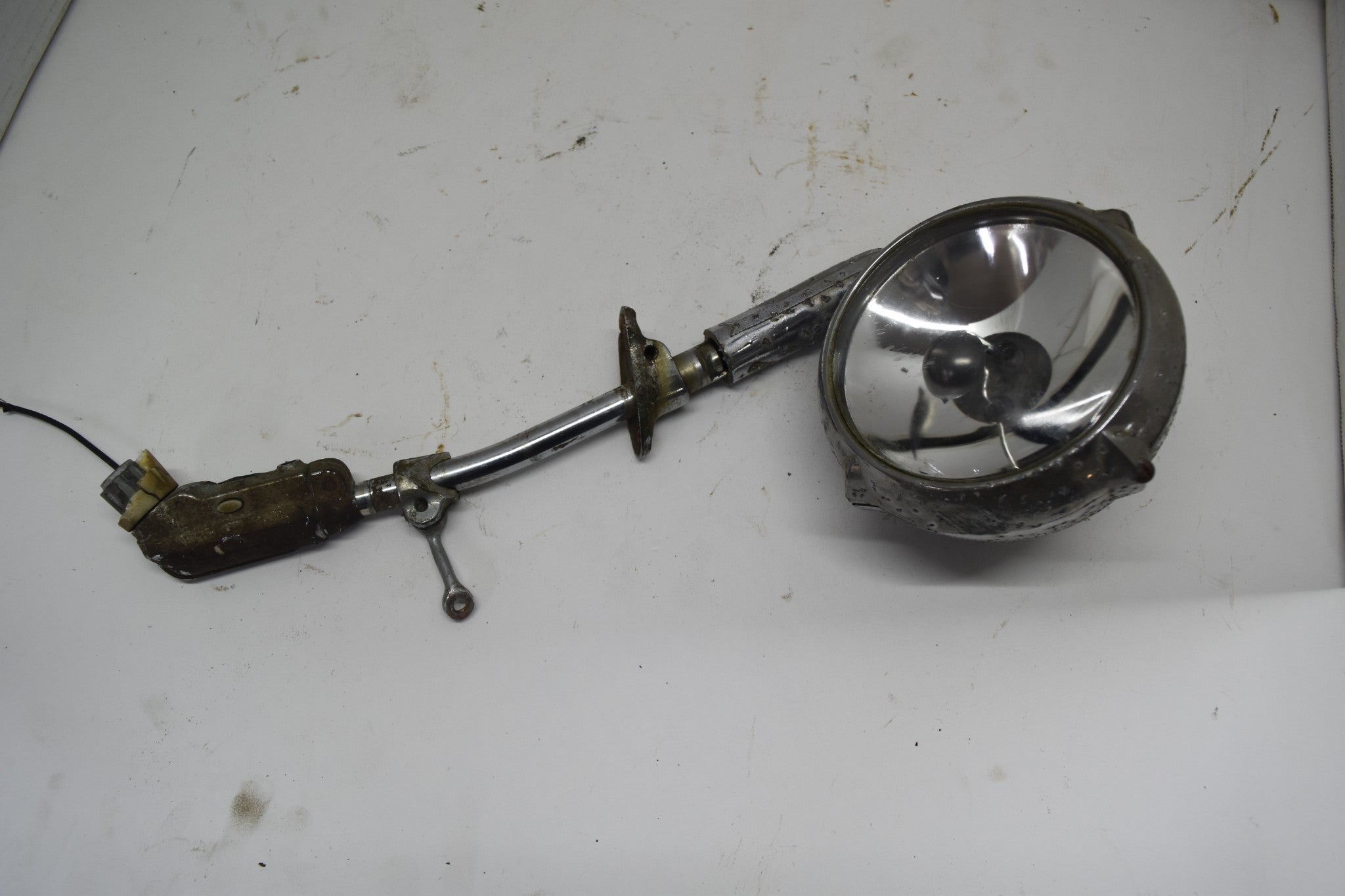 1952 GMC SERVICE MILK TRUCK PICKUP 3100 SPOTLIGHT ARM ASSEMBLY 52