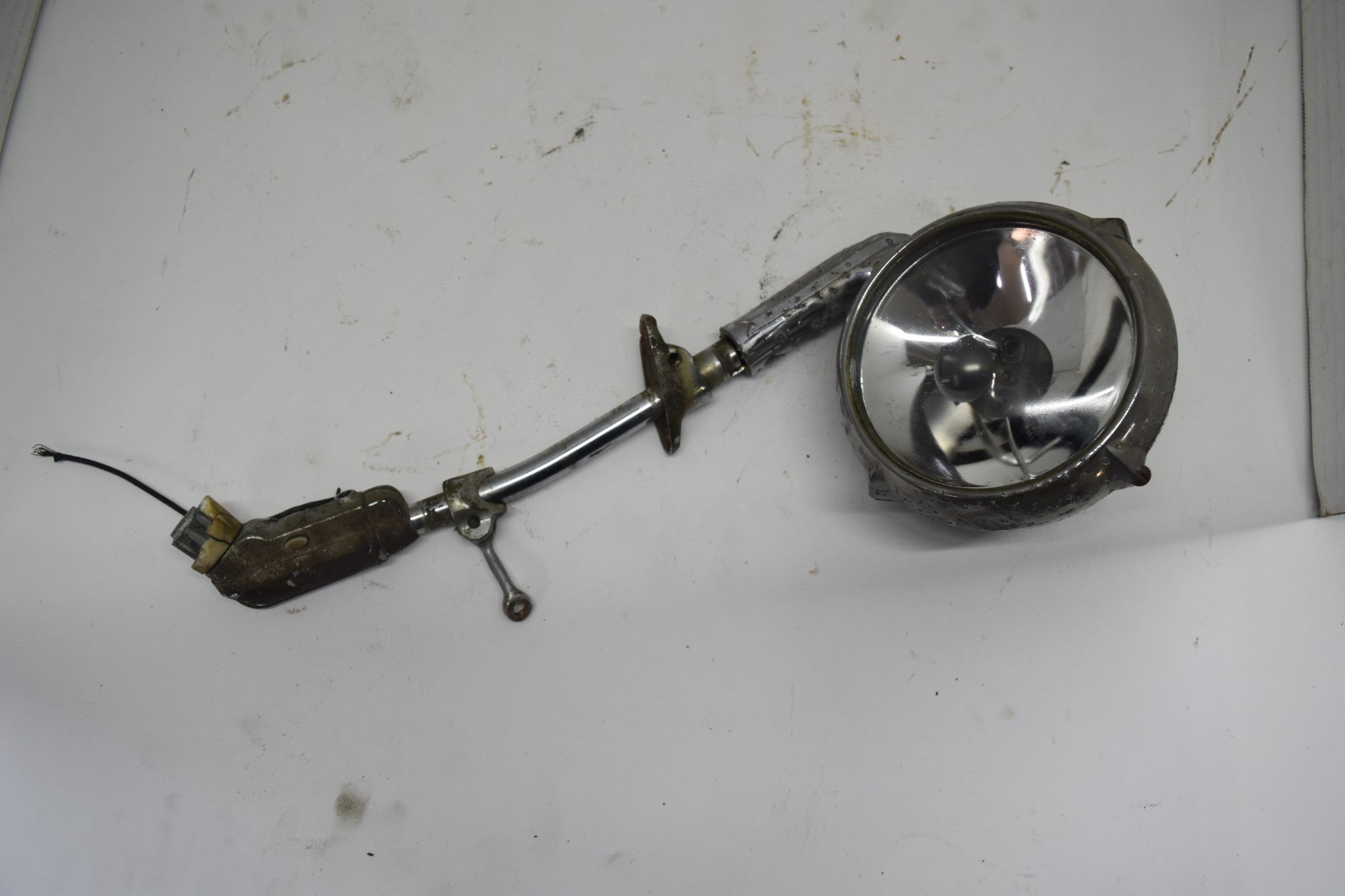 1952 GMC SERVICE MILK TRUCK PICKUP 3100 SPOTLIGHT ARM ASSEMBLY 52