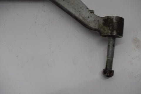 2000 2006 CHEVROLET SILVERADO SIERRA FRONT DIFFERENTIAL CARRIER MOUNT BRACKET 02