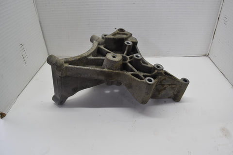 2001 2002 2003 2004 CHEVROLET SILVERADO DURAMAX AC SUPPORT BRACKET 01 02 03 04