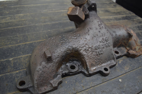 1967 1970 OLDSMOBILE LH DRIVER LEFT 384785 ENGINE EXHAUST MANIFOLD 67 68 69 70