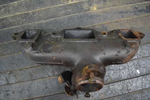 1967 1970 OLDSMOBILE LH DRIVER LEFT 384785 ENGINE EXHAUST MANIFOLD 67 68 69 70