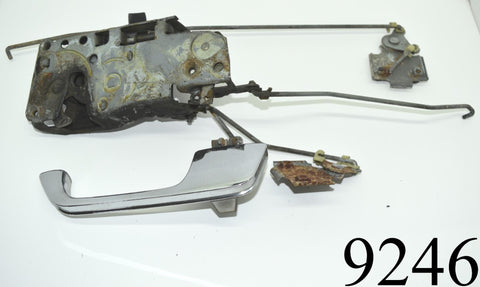 1983 1991 Chevy Suburban K5 Blazer Left Rear Door Latch Linkage Handle 83 84 91