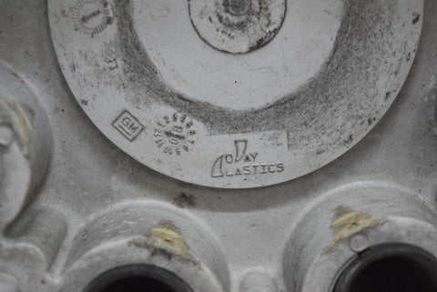 Chevy Silverado Truck 1 Ton Dually Front Wheel Center Cap Express Van 15053704