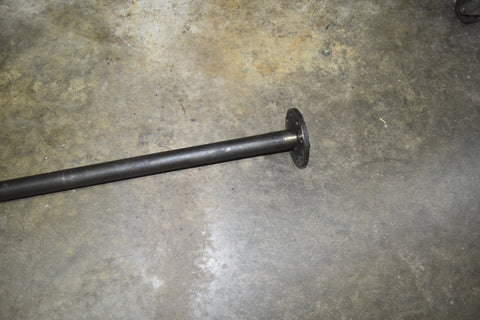1952 GMC 1 TON 200 SERIES REAR AXLE SHAFT 17 SPLINE 52 8 LUG