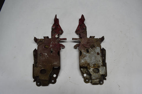 1967 OLDSMOBILE OLDS 442 F85 67 RH LH DRIVER PASSENGER DOOR LATCH MECHANISM 67