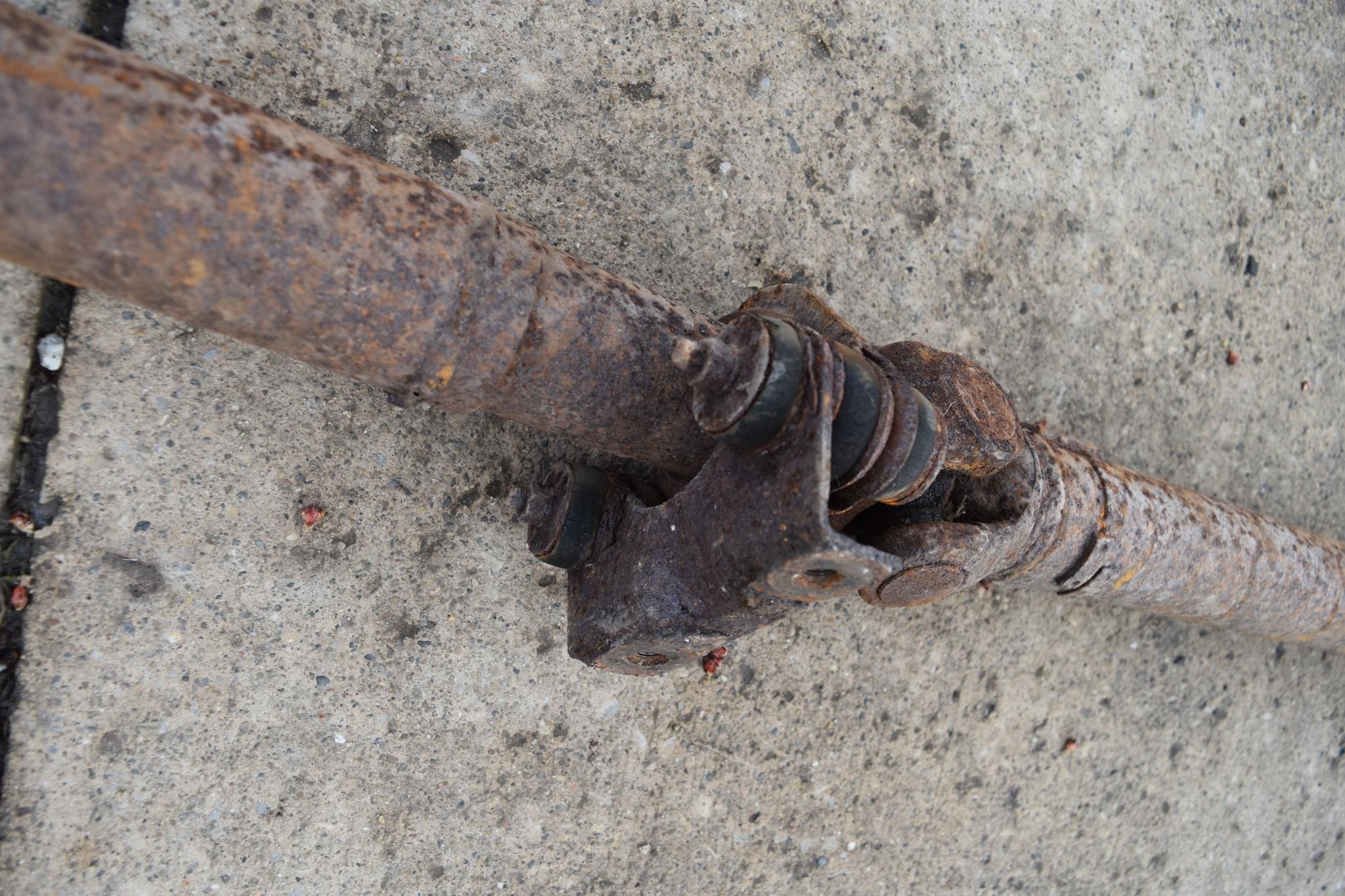 1958 CADILLAC LIMO FLEETWOOD SERIES 75 DRIVESHAFT DRIVE SHAFT LINKAGE