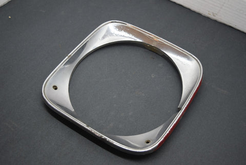 1971 Chevy Chevelle Right Headlight Bezel Trim Passenger Chevrolet 71 3982452