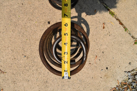 1966 1970 OLDSMOBILE REAR FULL SIZE COIL SPRINGS GM CHEVELLE PONTIAC 66 70