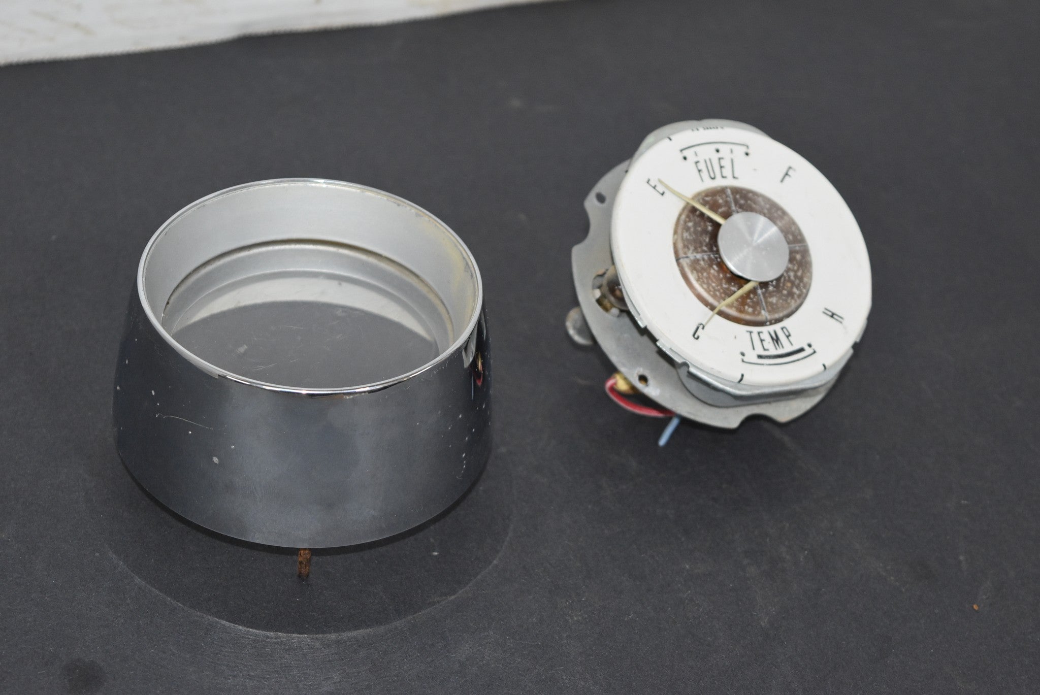 1959 1960 Ford Thunderbird Temp Fuel Gauge Gage Cluster Temperature Be