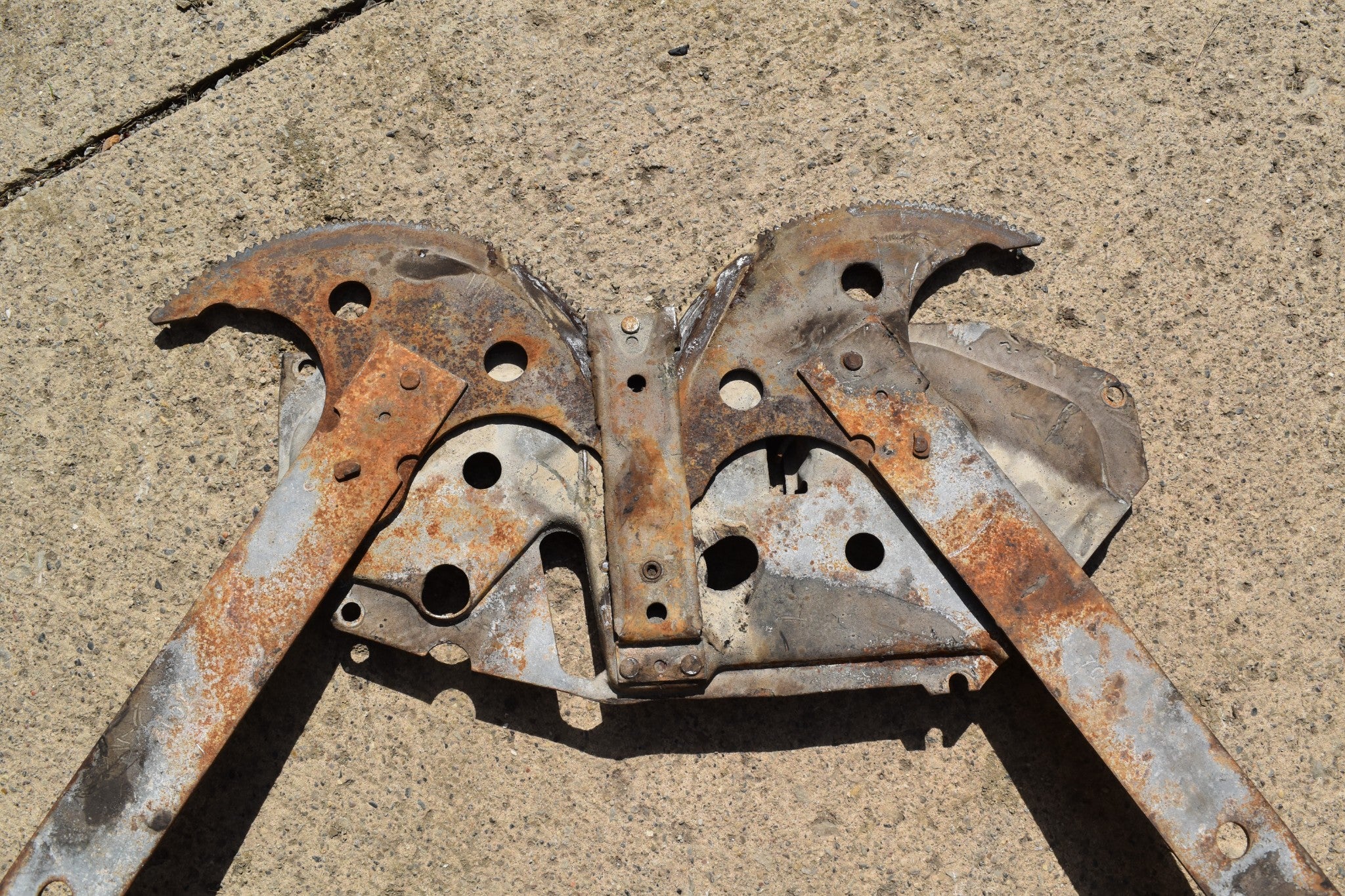 1973 1991 GMC CHEVY TRUCK BLAZER JIMMY TAILGATE MANUAL WINDOW REGULATO