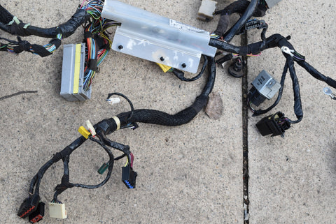 2000 2001 Jeep Cherokee Under Dash Wiring Harness Wires Instrument Panel 00 01