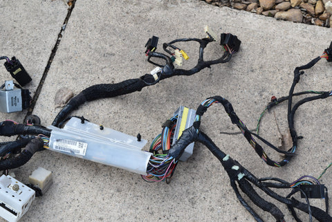 2000 2001 Jeep Cherokee Under Dash Wiring Harness Wires Instrument Panel 00 01