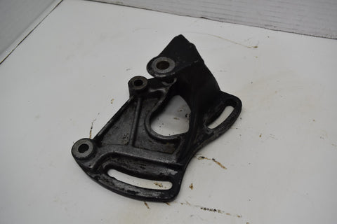 1975 1976 CADILLAC 472 500 CI 1602289 POWER STEERING PUMP BRACKET 75 76