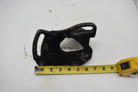 1975 1976 CADILLAC 472 500 CI 1602289 POWER STEERING PUMP BRACKET 75 76