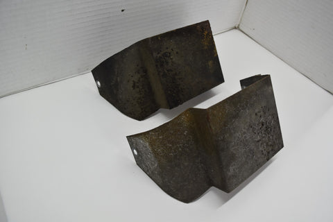 1971 1972 OLDS OLDSMOBILE TAIL LIGHT BRACKET PAIR 442 W30 METAL SHIELDS 71 72