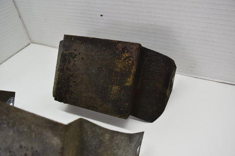 1971 1972 OLDS OLDSMOBILE TAIL LIGHT BRACKET PAIR 442 W30 METAL SHIELDS 71 72