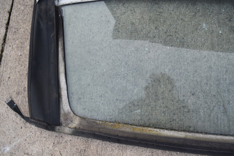 1983 1986 FORD MUSTANG FOXBODY CONVERTIBLE REAR WINDOW GLASS PANE 84 85 86