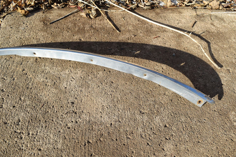 1958 CADILLAC LIMO FRONT DRIVER LEFT FENDER WELL TRIM MOLDING 58
