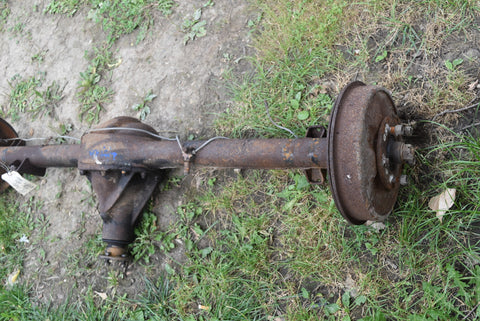 1946 1947 1948 Dodge D24 Rear End Differential Axle Housing 46 47 48 MOPAR