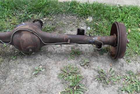 1946 1947 1948 Dodge D24 Rear End Differential Axle Housing 46 47 48 MOPAR