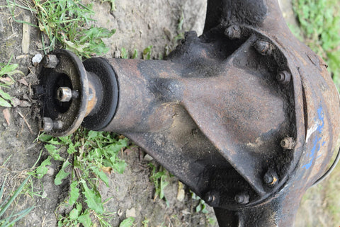 1946 1947 1948 Dodge D24 Rear End Differential Axle Housing 46 47 48 MOPAR