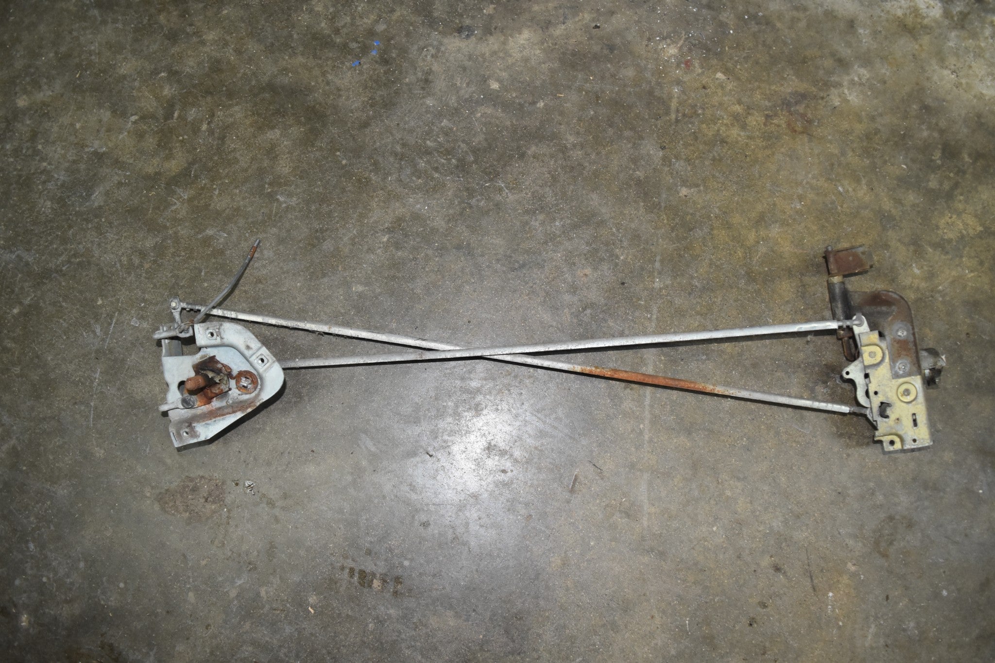 1958 1959 1960 FORD THUNDERBIRD DOOR LOCK LINKAGE RODS PASSENGER RIGHT