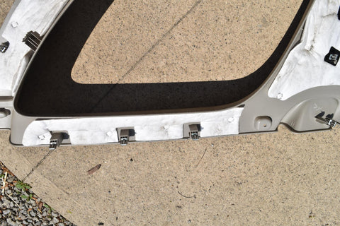 2007 CHEVROLET TRAILBLAZER REAR PASSENGER WINDOW UPPER TRIM MOLDING 07 2005 2009