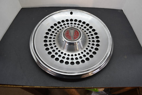 1977 1978 Pontiac Firebird Grand Prix LeMans Catalina Hubcap Wheel Cover 77 78