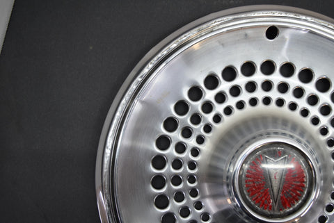 1977 1978 Pontiac Firebird Grand Prix LeMans Catalina Hubcap Wheel Cover 77 78