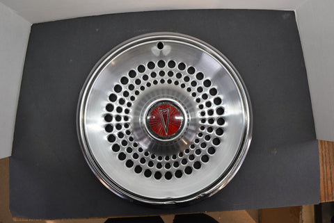 1977 1978 Pontiac Firebird Grand Prix LeMans Catalina Hubcap Wheel Cover 77 78