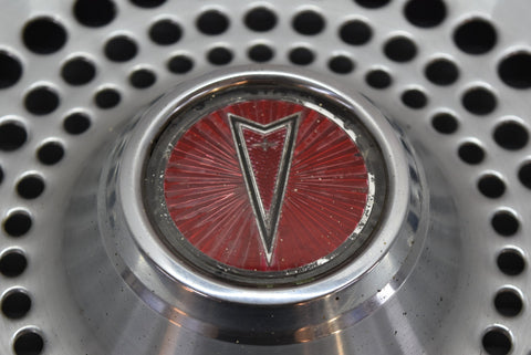 1977 1978 Pontiac Firebird Grand Prix LeMans Catalina Hubcap Wheel Cover 77 78