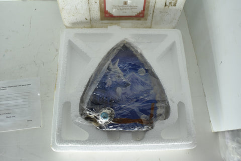 Moonlit Run Mystic Wolf Arrowhead The Hamilton Collection Collectible Sculpture